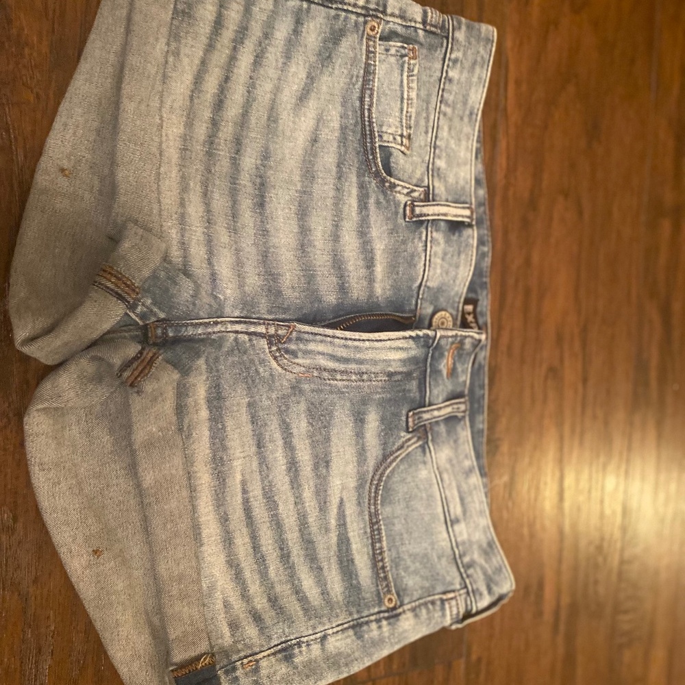 Express shortie jean shorts